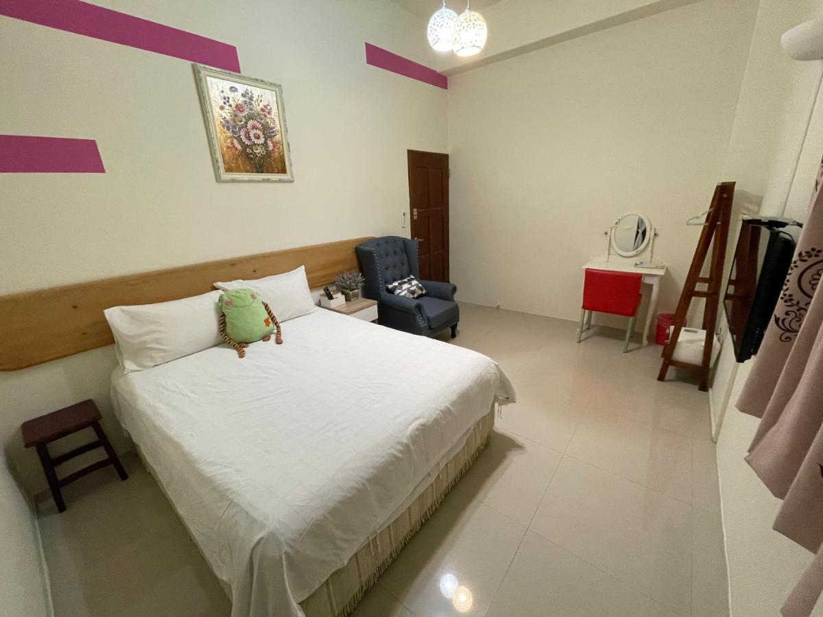 Hong Ting Xuan Apartment Taitung Luaran gambar