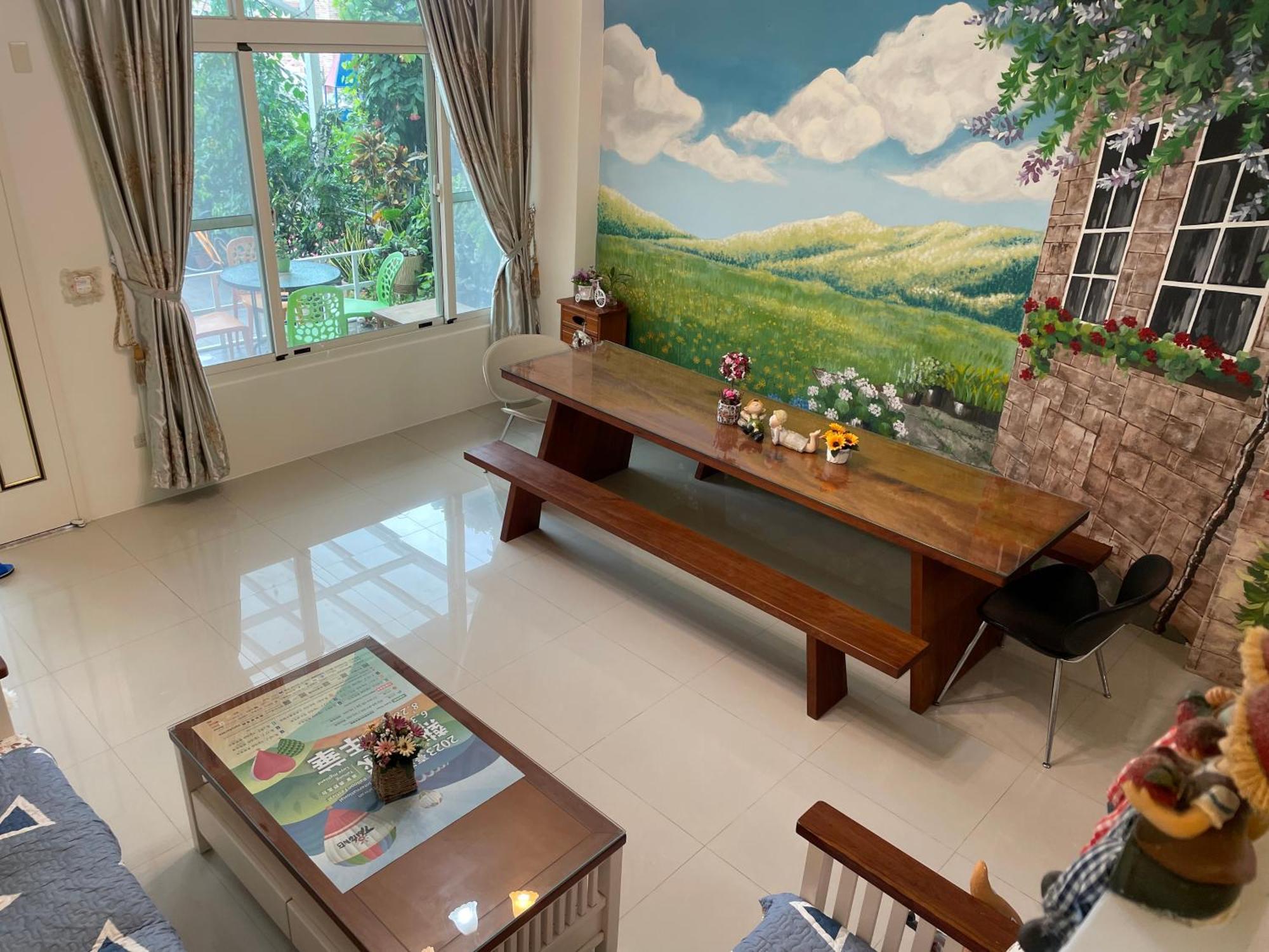 Hong Ting Xuan Apartment Taitung Luaran gambar